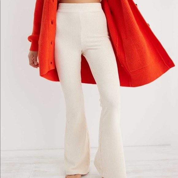 aerie | Pants u0026 Jumpsuits | Aerie Groove On Velour High Waisted Flare Pant  Vintage Vanilla | Poshmark